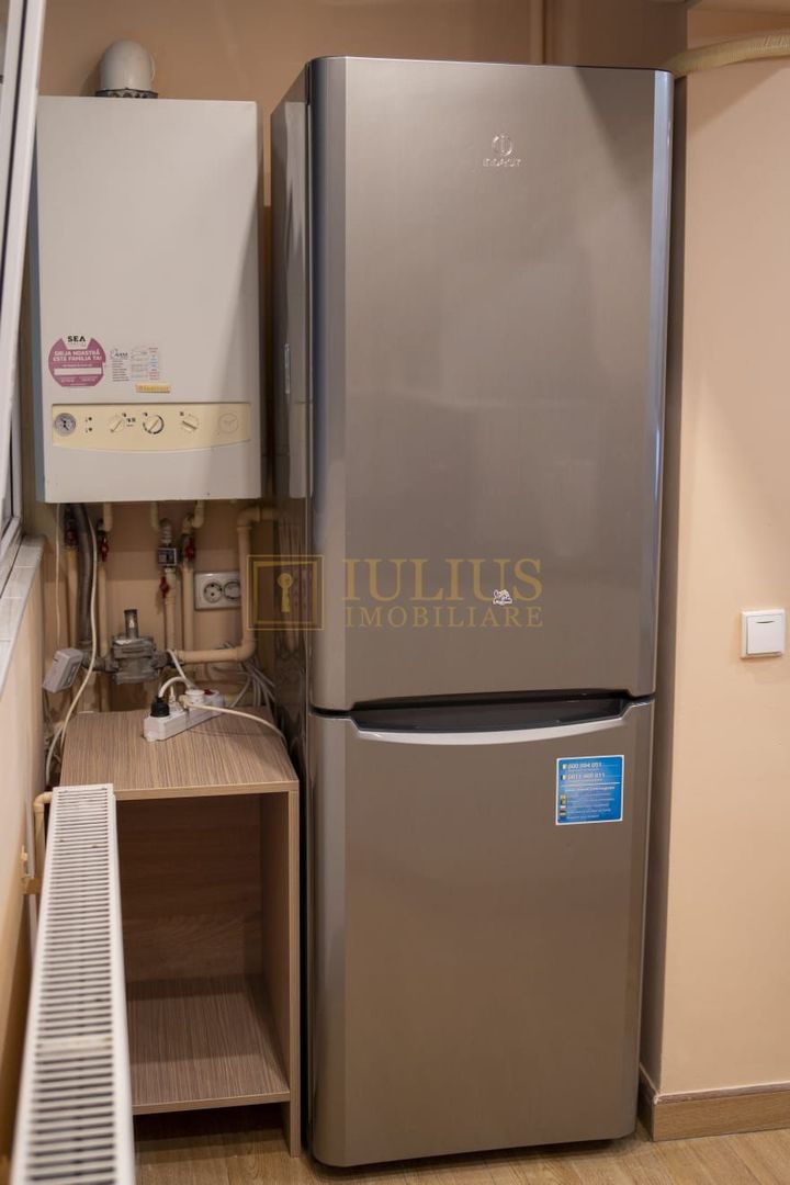 Apartament 4 camere+2 bai foarte aproapte de Spitalul Judetean - Poză 10