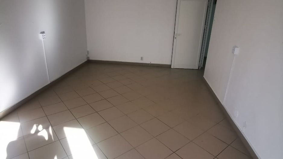 Spatiu comercial de vanzare – 70 mp, parter, Siderurgistilor Vest – - Poză 7