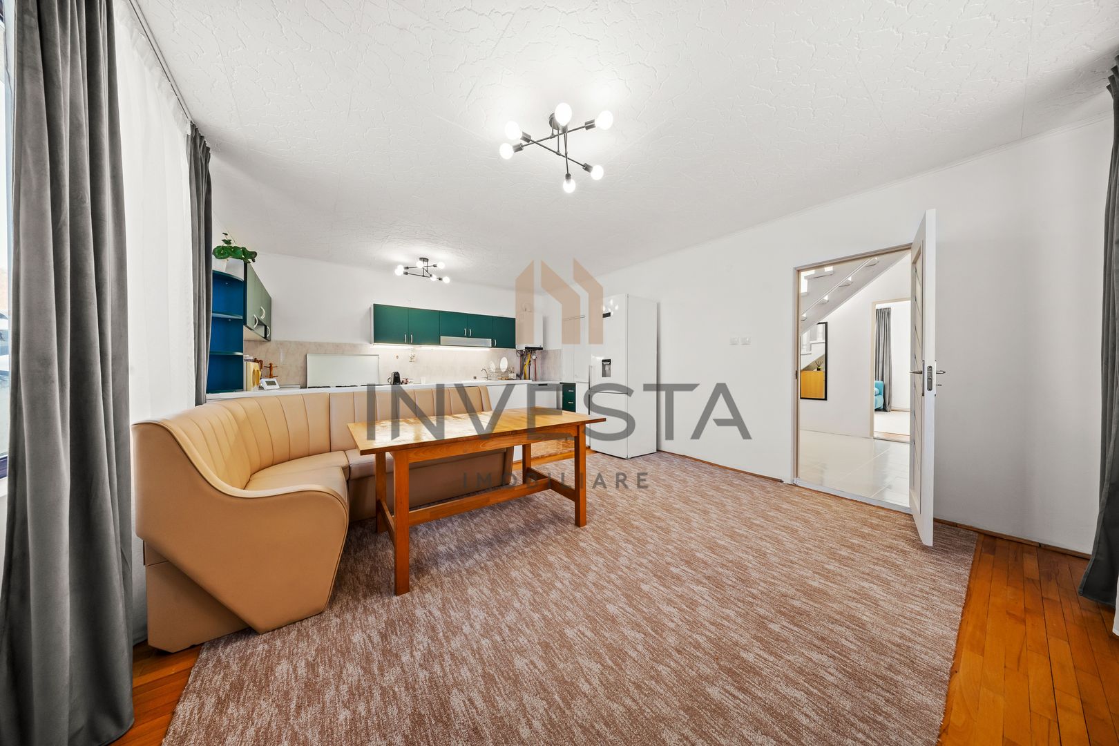 Casa individuala spatioasa cu 4 dormitoare, Colonia Sopor - Poză 4