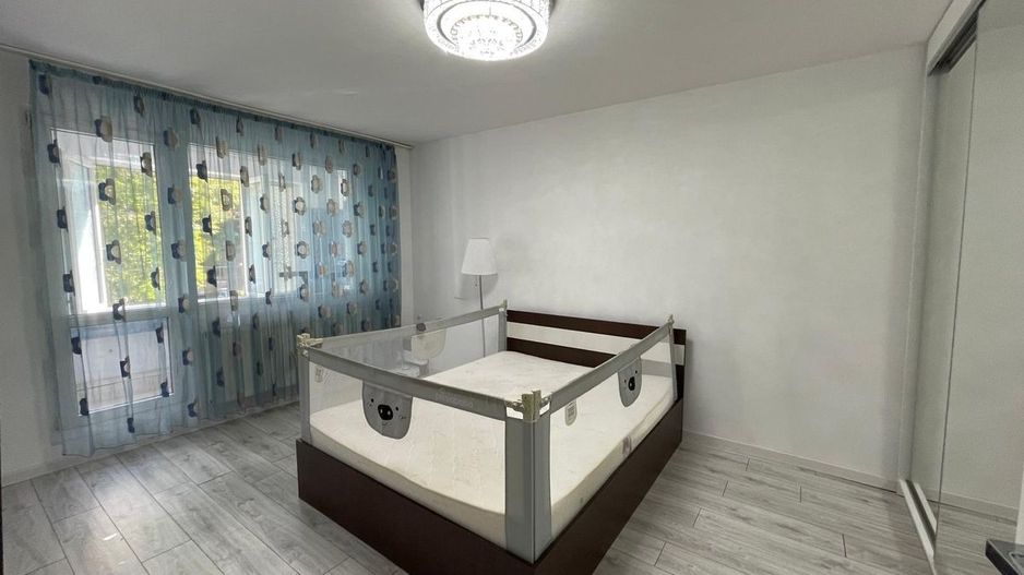 Dristor - metrou Dristor - centrala termica proprie - complet renovat - Poză 1