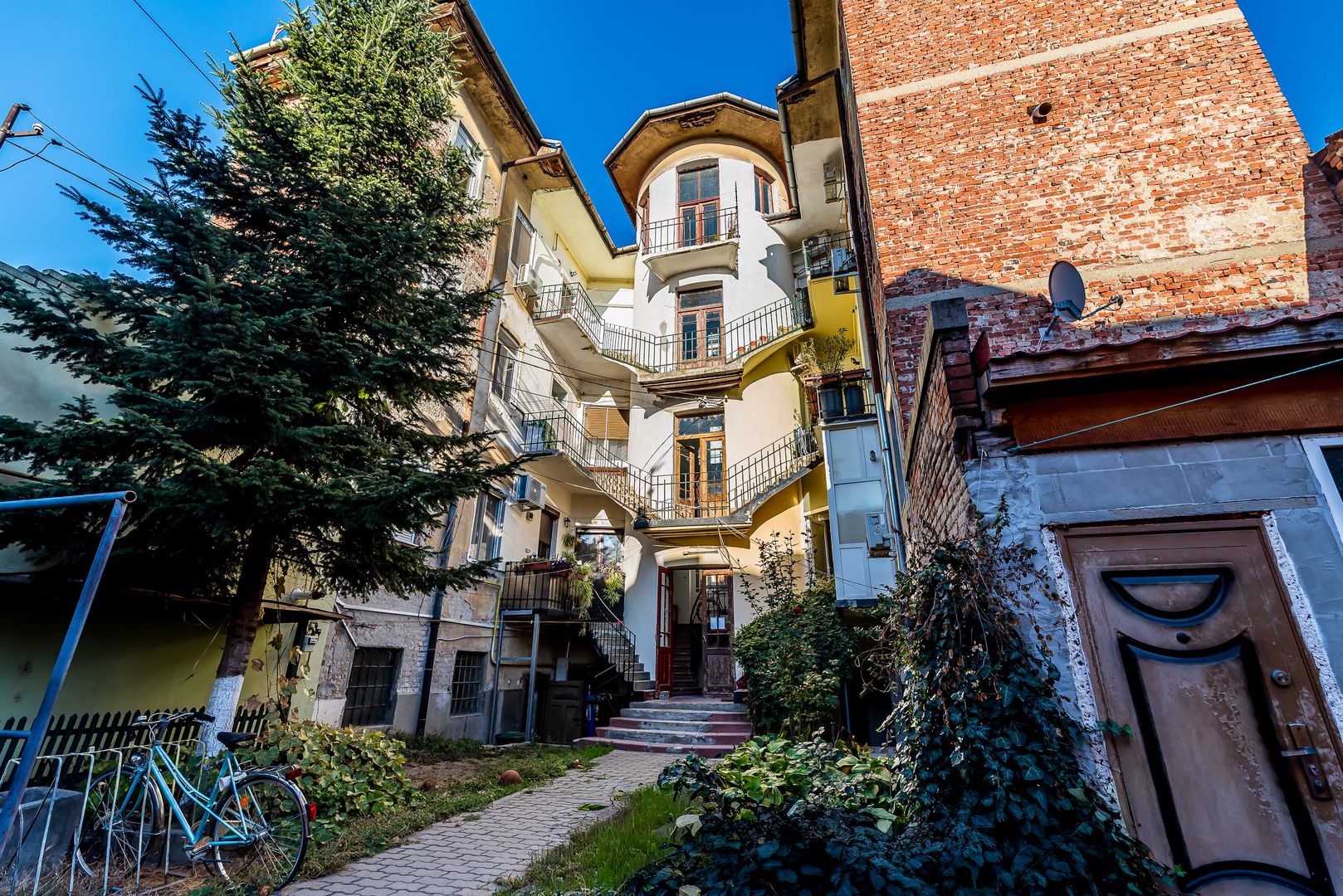 Apartament central - 84 mp utili - etaj 1 - COMISION 0 - Poză 2