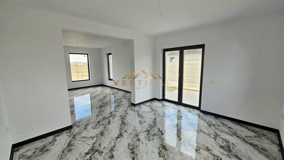 Casa parter 3 camere cu teren 340 mp - com Berceni - Poză 11