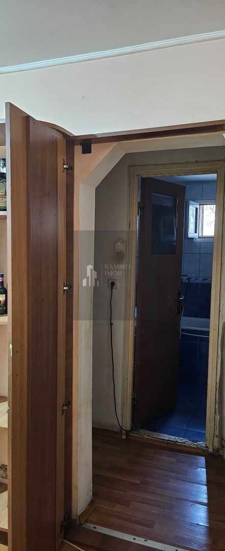 Apartament 2 camere |  Crangasi | Proximitate metrou | Bloc izolat - Poză 4