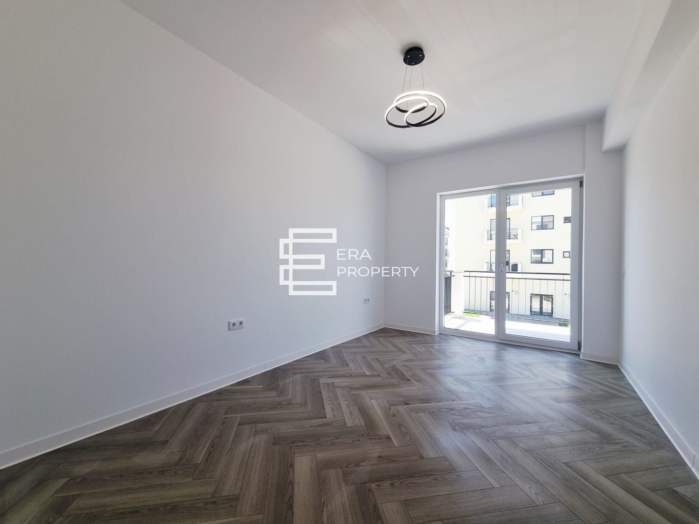 Apartament 3 camere -71 mp- ETAJ 1 - la cheie -boxa - intabulat-Selimbar - Poză 8