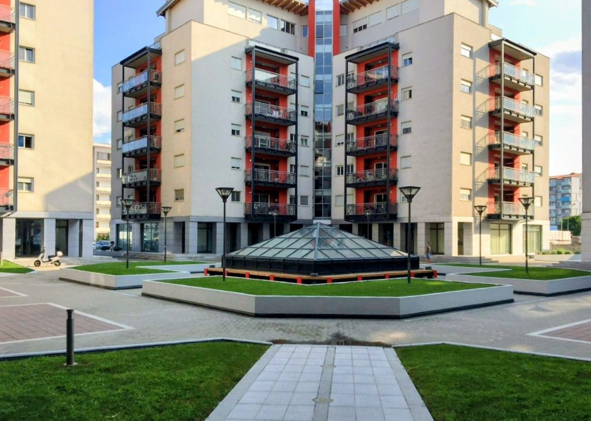 Apartament modern I Terasă 14 mp si parcare I Torontalului - Poză 1