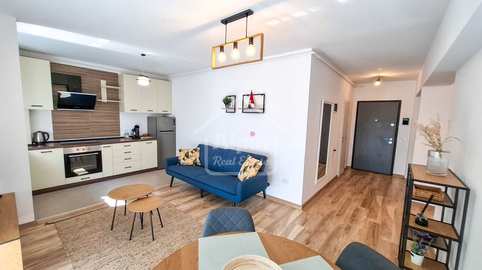 Proprietate Deosebita In Vila - Poză 4