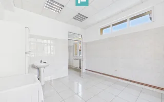 Imobil central cu destinație medicală, Arad - Poză 22