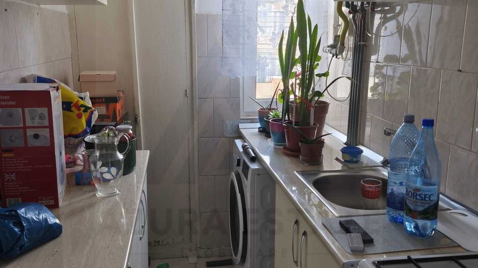 Apartament 2 camere 37 mp utili zona Cedonia - Poză 1