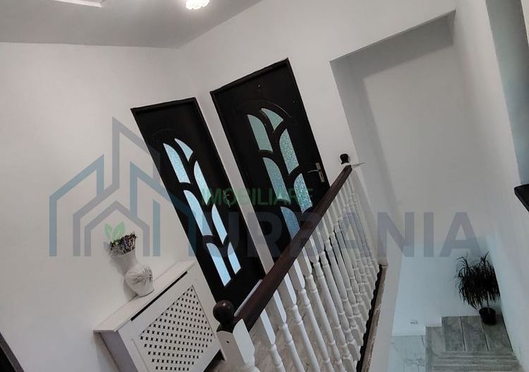 Casă individuală de vânzare, Valea Lupului, zona Lucian Blaga - Poză 5