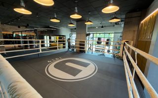 Sala de Box la Cheie | 205 m2 | 11 locuri Parcare | Zona Vivo Bmw - Poză 1