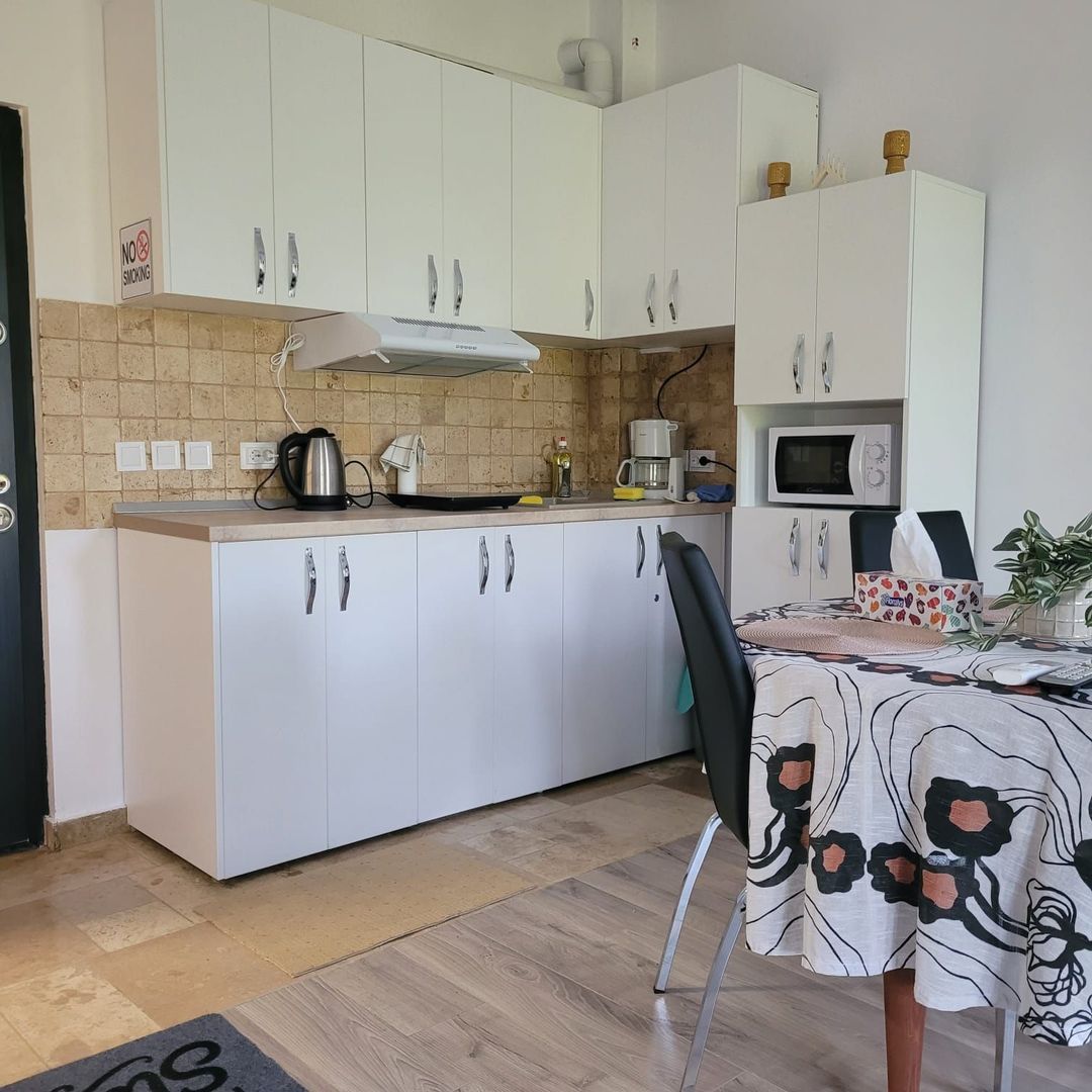 Garsoniera Str Poienelor, zona Carpatilor. - Poză 6