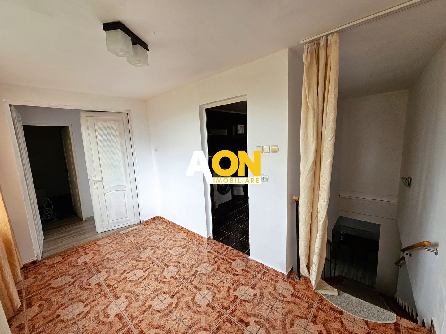 1/2 Duplex 4 camere, 341 mp teren, Cetate - zona Schit - Poză 8