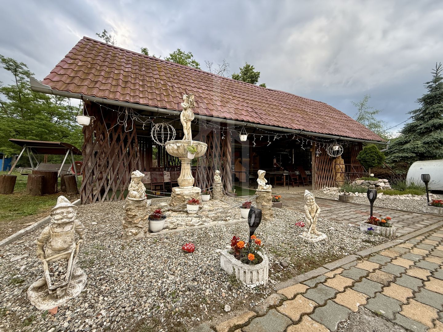 Pensiunea Polyana – business la cheie în inima stațiunii balneoclimaterice Bazna - Poză 18