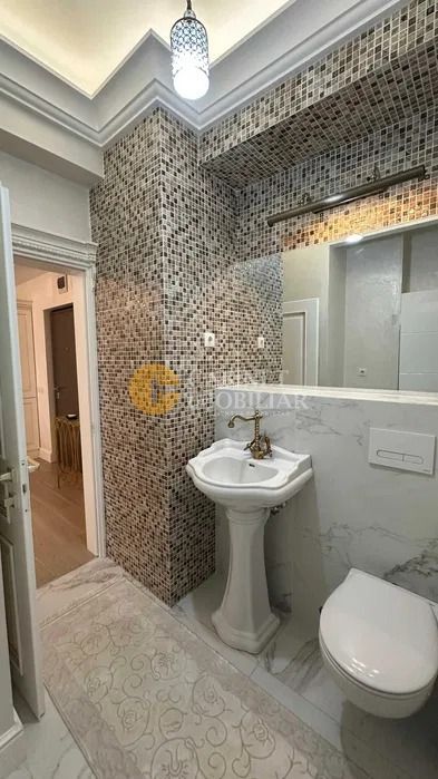 ULTRACENTRAL - APARTAMENT 3 CAMERE - MOBILAT ȘI UTILAT LUX + LOC DE PARCARE - Poză 5