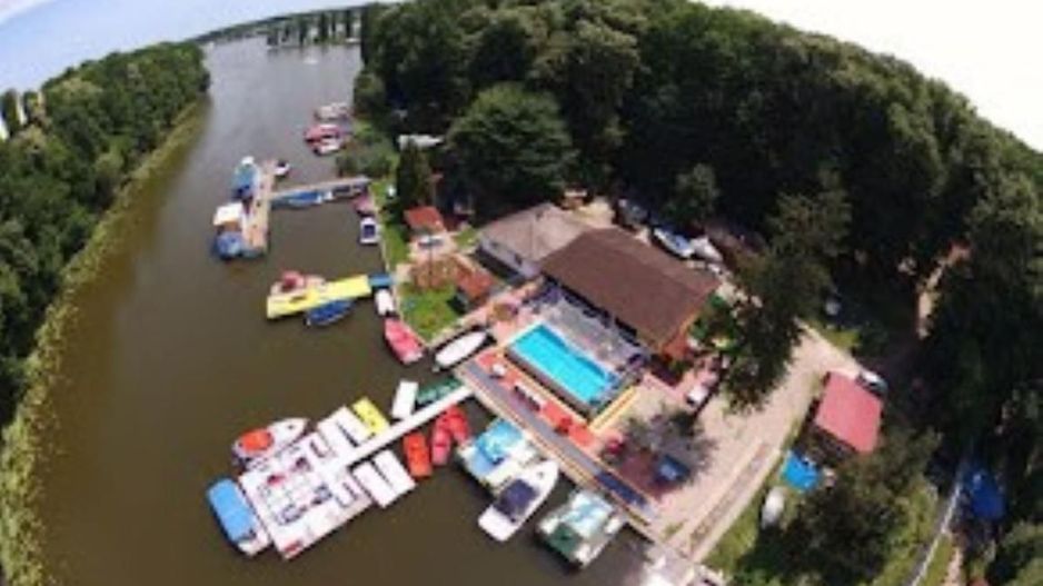 Proprietate unică Lacul Snagov 4390 mp cu deschidere de 70 ml la lac - Poză 3