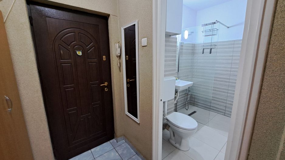 Garsoniera in zona Drumul Taberei - strada Brasov - Poză 4