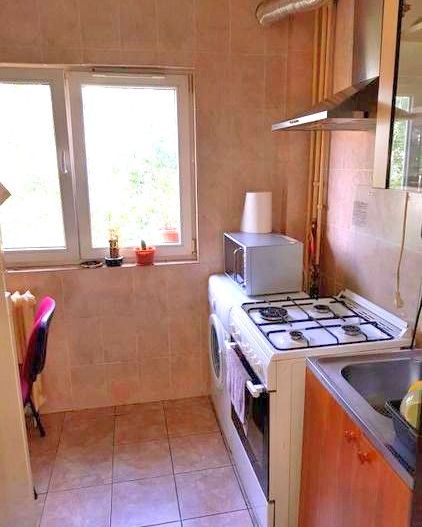 Închiriez ✨ Garsonieră 40 mp, renovată, bloc anvelopat, lângă Parcul Teilor - Poză 4
