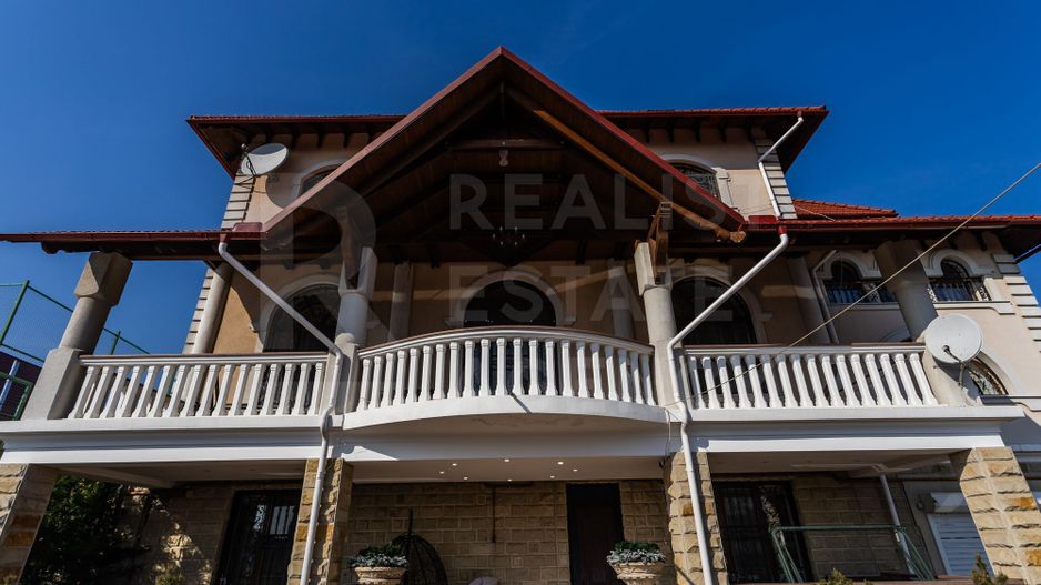 Vânzare casă de lux, 700 mp + 22 ari, situată în Tohatin - Poză 55