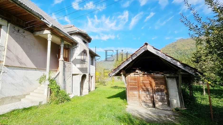 Casă de vacanță cu potențial– Muncel, jud Alba la o ora de Cluj-Napoca - Poză 2