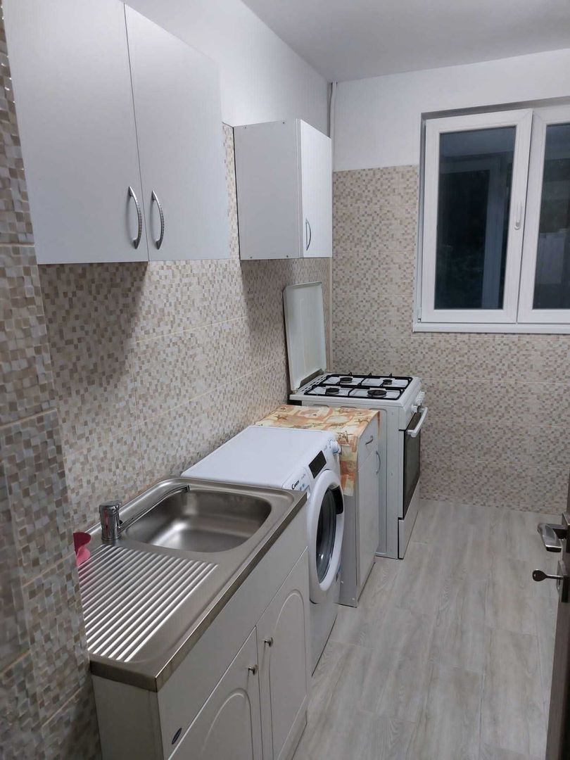 Inchiriez apartament 2 camere Piata Muncii | Basarabia - Poză 5