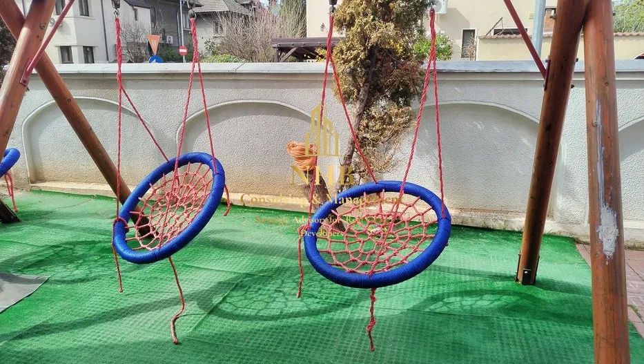 Vila D+P+E+M | GARAJ AMENAJAT | Parcul Circului - Poză 5