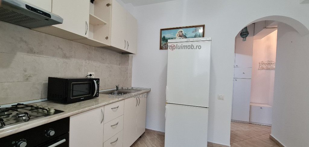 Garsoniera Decomandata 1 Decembrie Bloc Nou - Poză 4