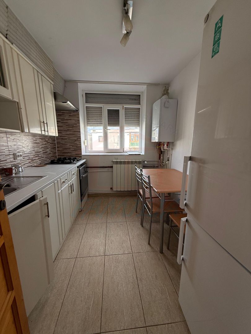 🏛️ De închiriat 2 camere, Tiglina 1, 350 euro/luna - Poză 8