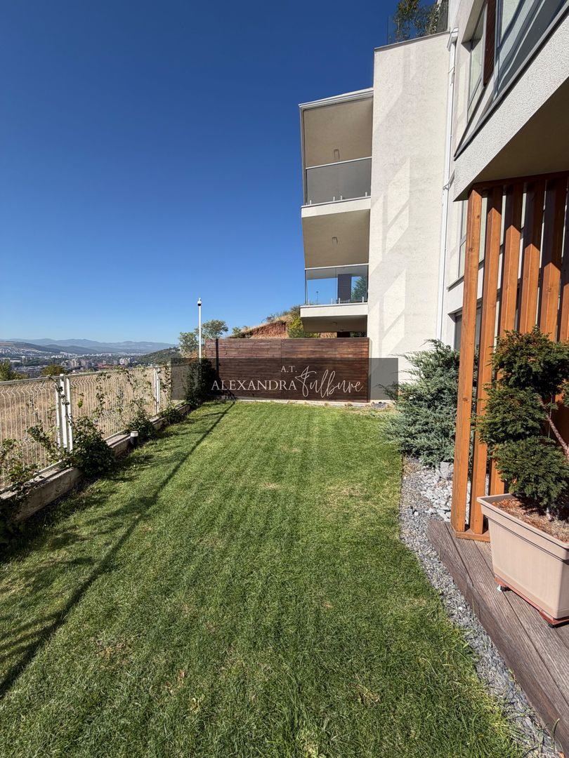 Apartament PREMIUM cu curte, terasă și lift cu acces direct în living - Poză 30