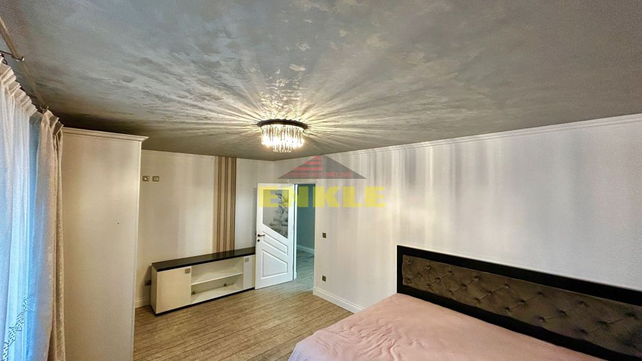 De vanzare apartament cu 3 camere, zona Piata Mare. - Poză 7