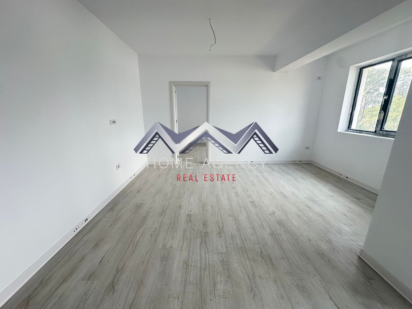 Apartament 2 camere Otopeni central - Poză 5