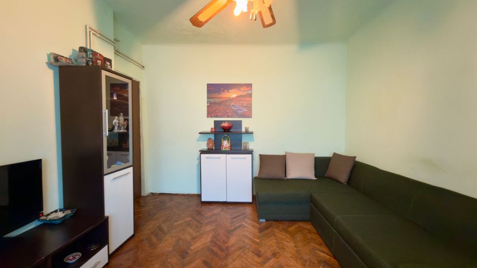Apartament 2 camere, Unirii - Piata Constitutiei, centrala proprie ! - Poză 2