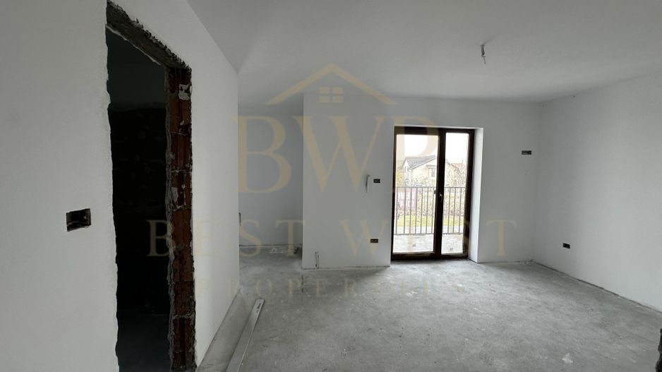 Duplex, 4 dormitoare, Mosnita, drum asfaltat, toate utilitățile - Poză 6