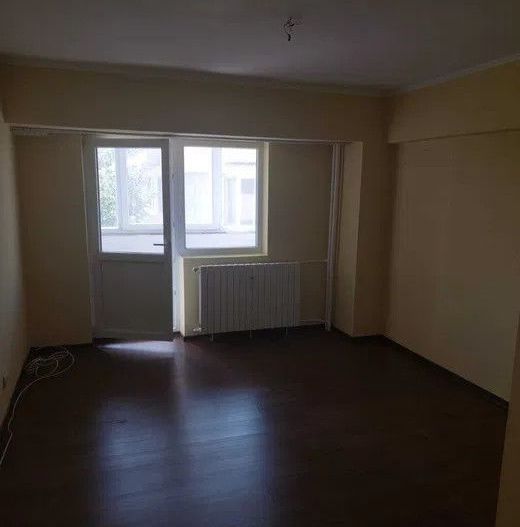 Apartament Decebal Spatios Nemobilat - Poză 3