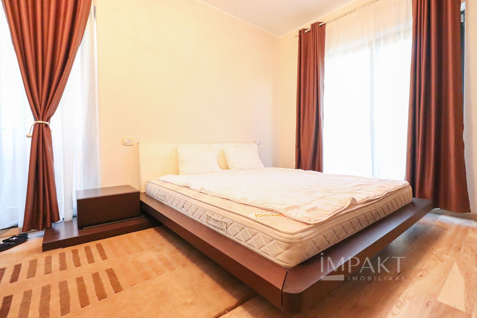 Duplex de inchiriat Europa | 4 camere, terasa 50 mp + 2 locuri parcare - Poză 11