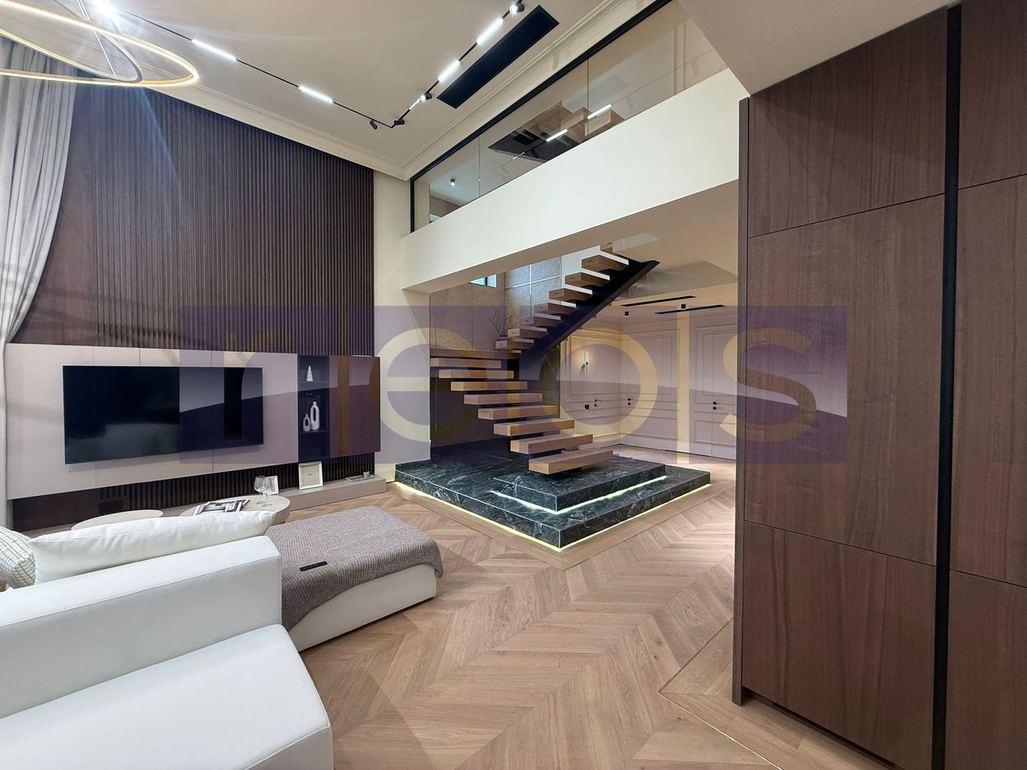 VANZARE VILA DEOSEBITA  | IANCU NICOLAE | ULTRAFINISATA | 384MP | - Poză 7