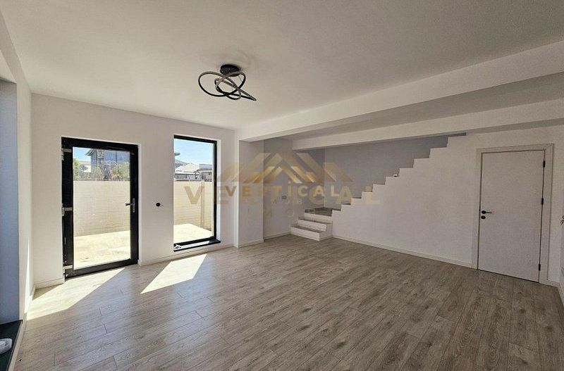 De vanzare casa 4 camere in comuna Berceni - Poză 11