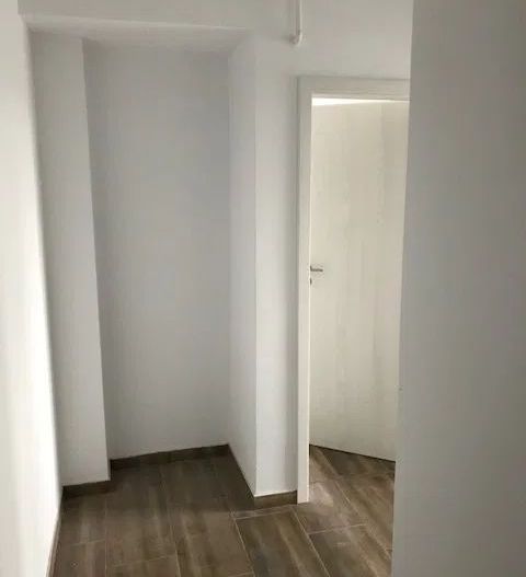 Garsoniera la vanzare - Poză 6