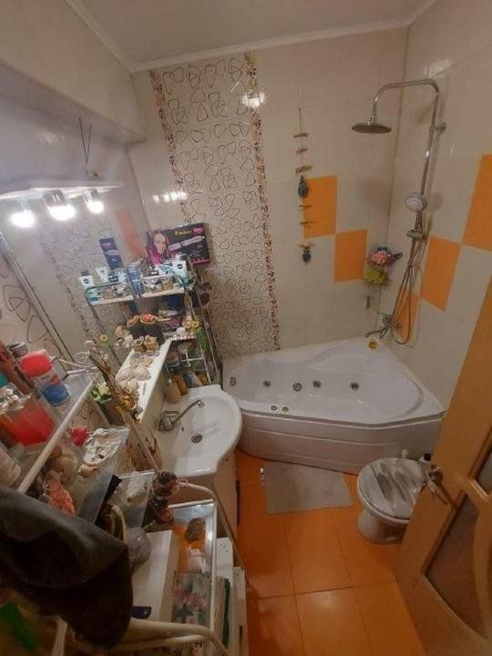 Apartament 4 camere - 3 dormitoare in Zona Urbana Bucurestii Noi - Poză 4