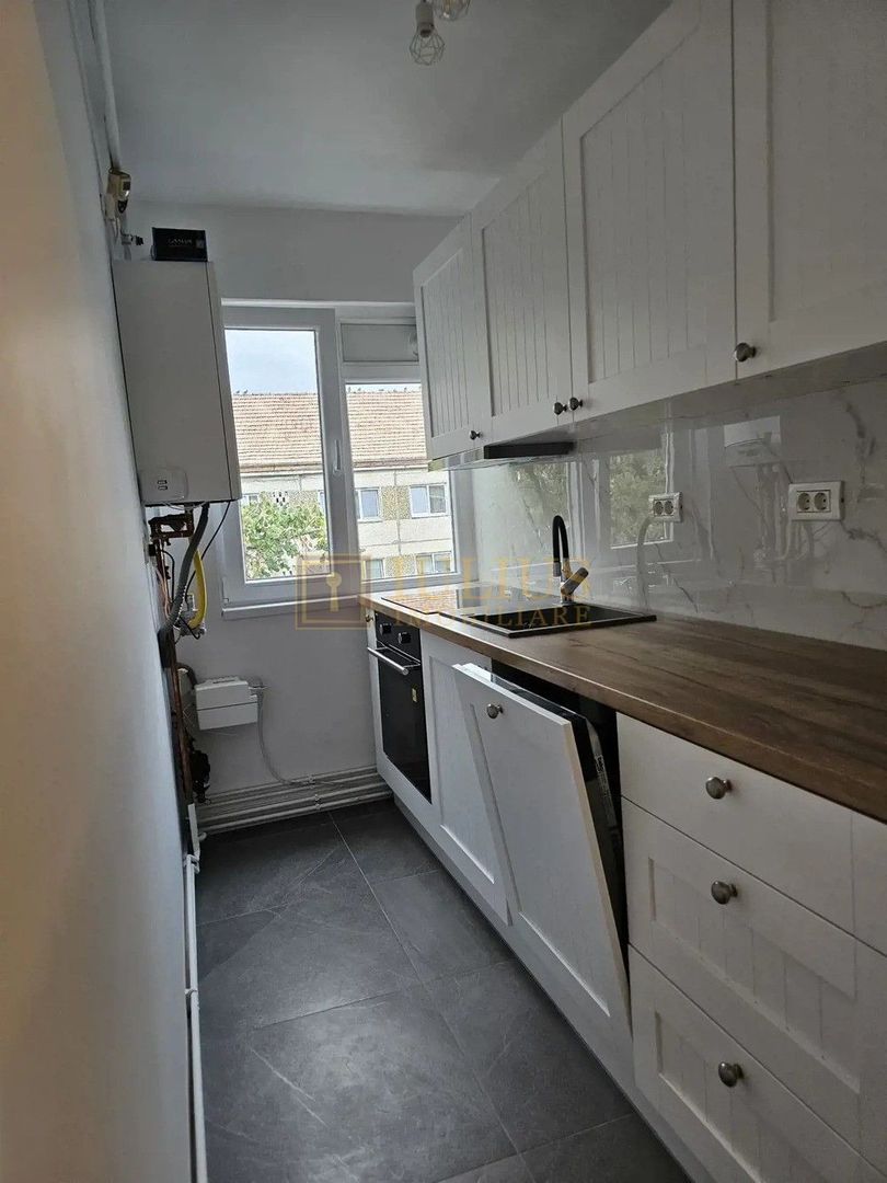 Apartament cu 3 camere, renovat, centrala proprie-Pet Friendly - Poză 5