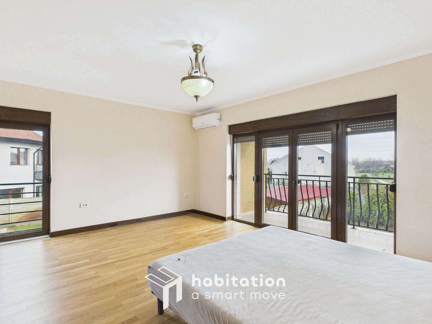 Tur virtual:  Duplex modern, luminos și spațios cu garaj – zona Lunei - Poză 10