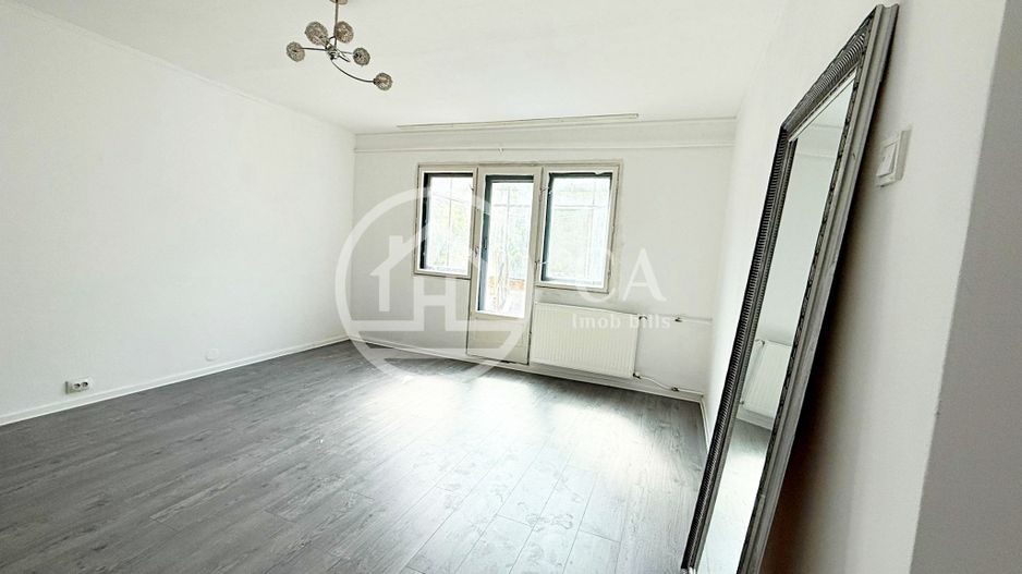 Apartament cu 2 camere de vanzare in Zona Rogerius, Oradea - Poză 5