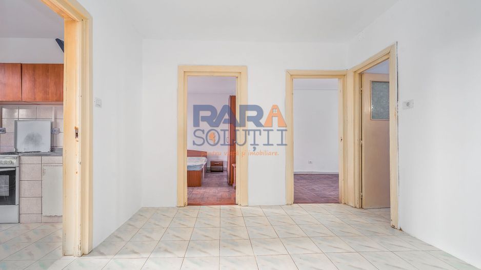 Apartament 3 camere + 2 băi IEFTIN: 700 €/mp - Poză 1