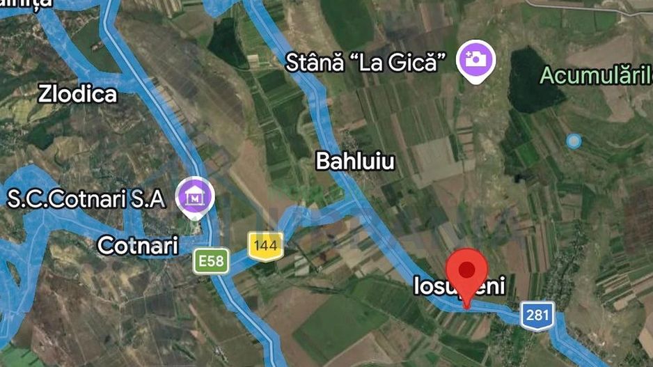 Teren intravilan de vânzare în Cotnari-Iosupeni - Poză 1