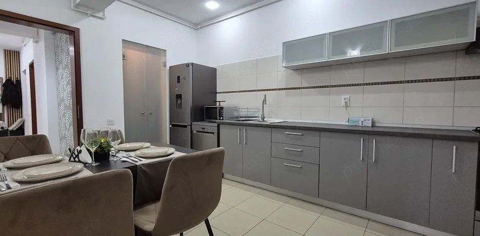Apartament 3 camere Brancoveanu, la 5 min de metrou. Terasa. Parcare subterana. - Poză 3