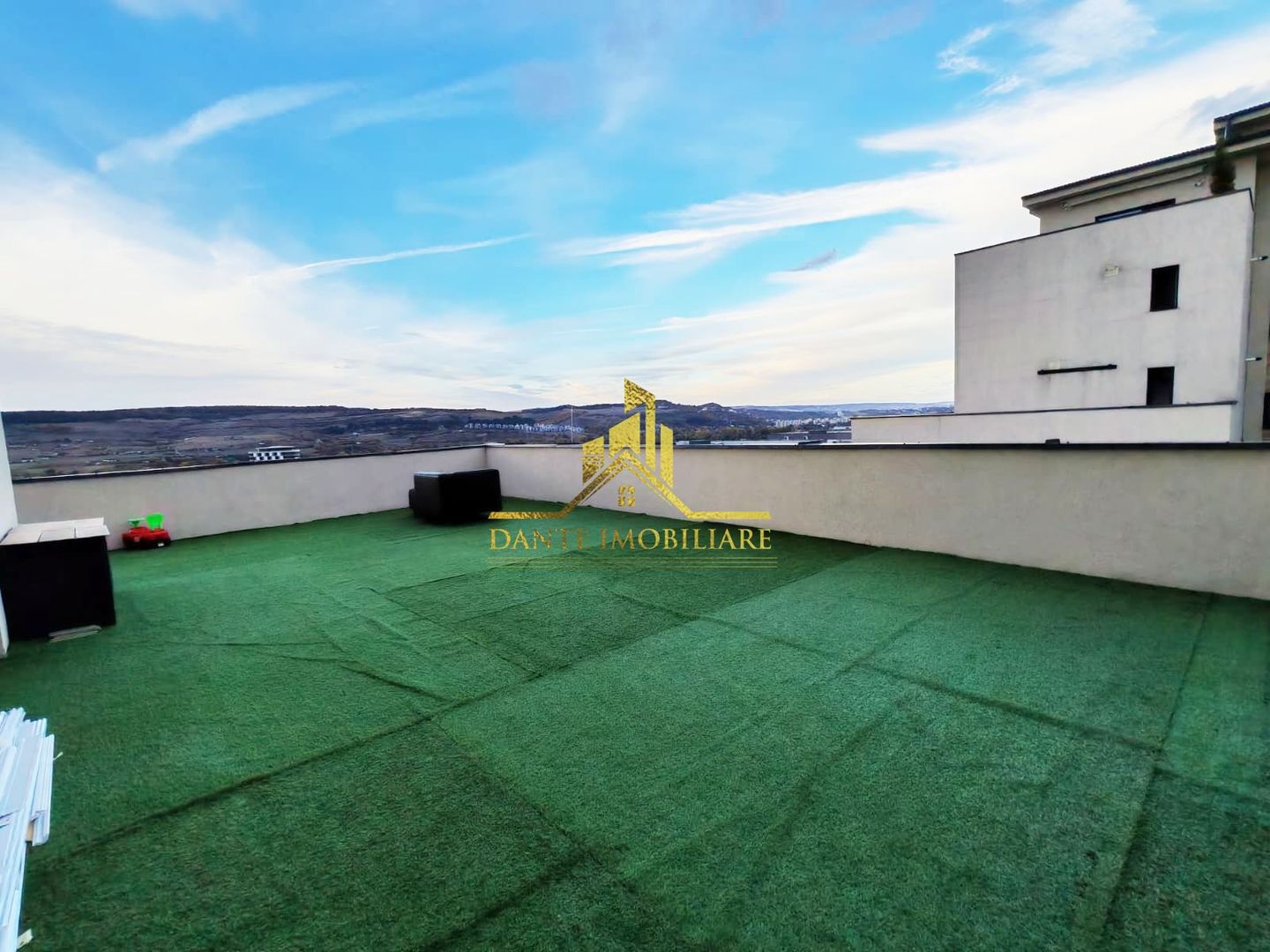 2 camere, TOTUL NOU, ultrafinisat, bloc nou, terasa 80mp, parcare, VIVO - Poză 9