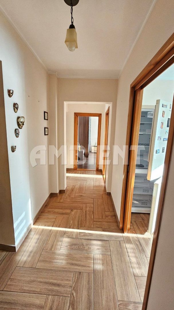 Apartament 3 camere, mobilat si utilat, zona CENTRU; - Poză 7