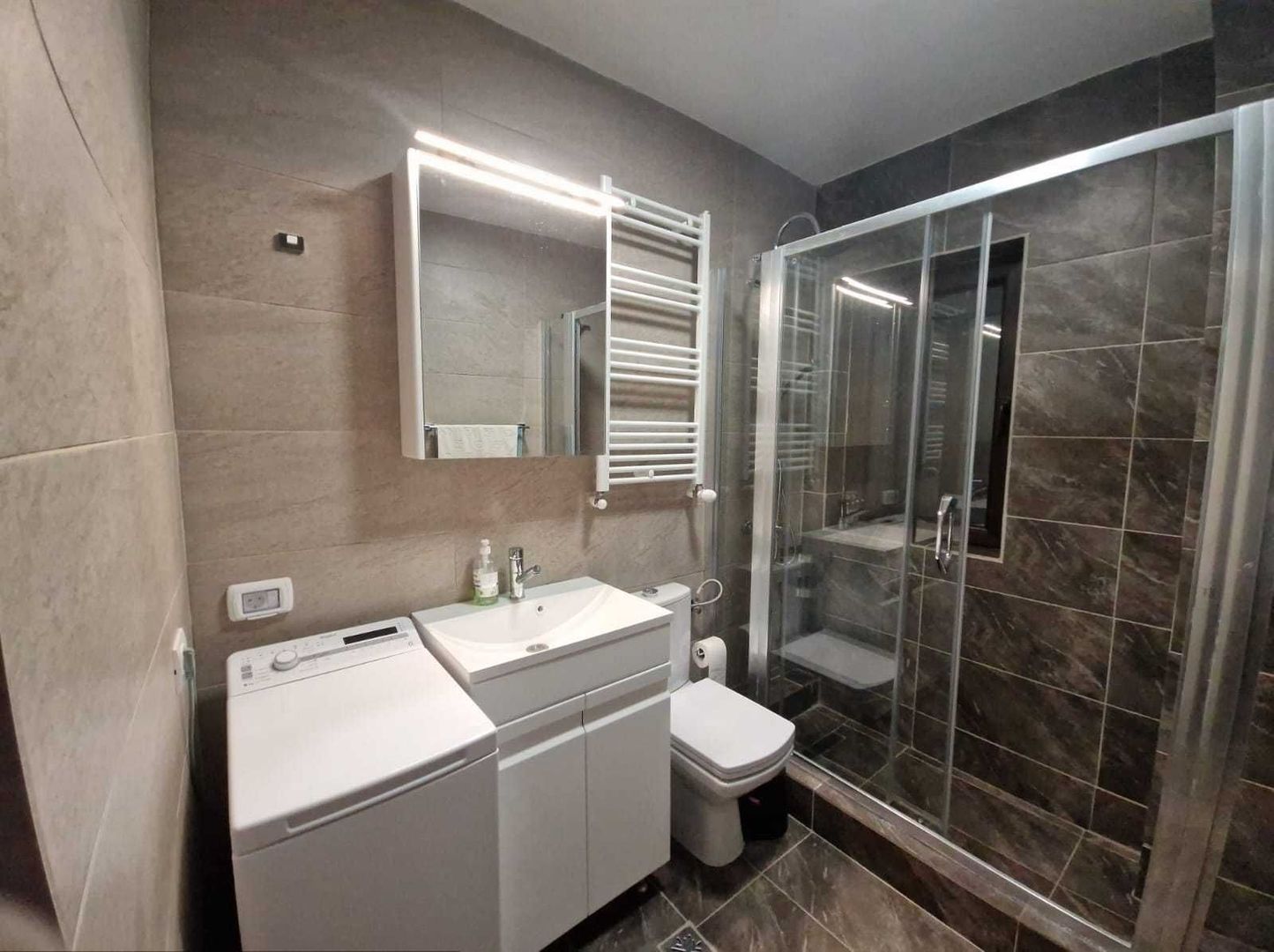 GARSONIERA- PANTELIMON, CENTRALA PROPRIE, BUCATARIE INCHISA, MODERN - Poză 2