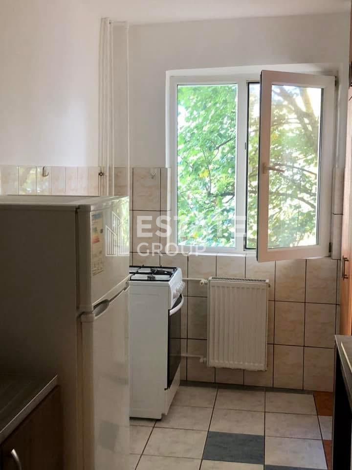 Apartamenr 2 camere, etaj 2, aproape de Shopping City - Poză 9