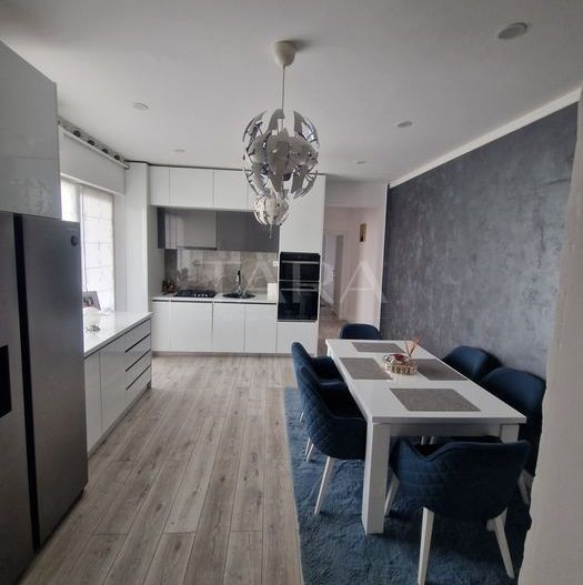 Apartament 2 camere, complet mobilat, Floresti. - Poză 1