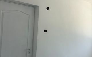 Apartament complet renovat, 3 camere, de vânzare în Carjoaia, comuna Cotnari, județul Iași - Poză 4
